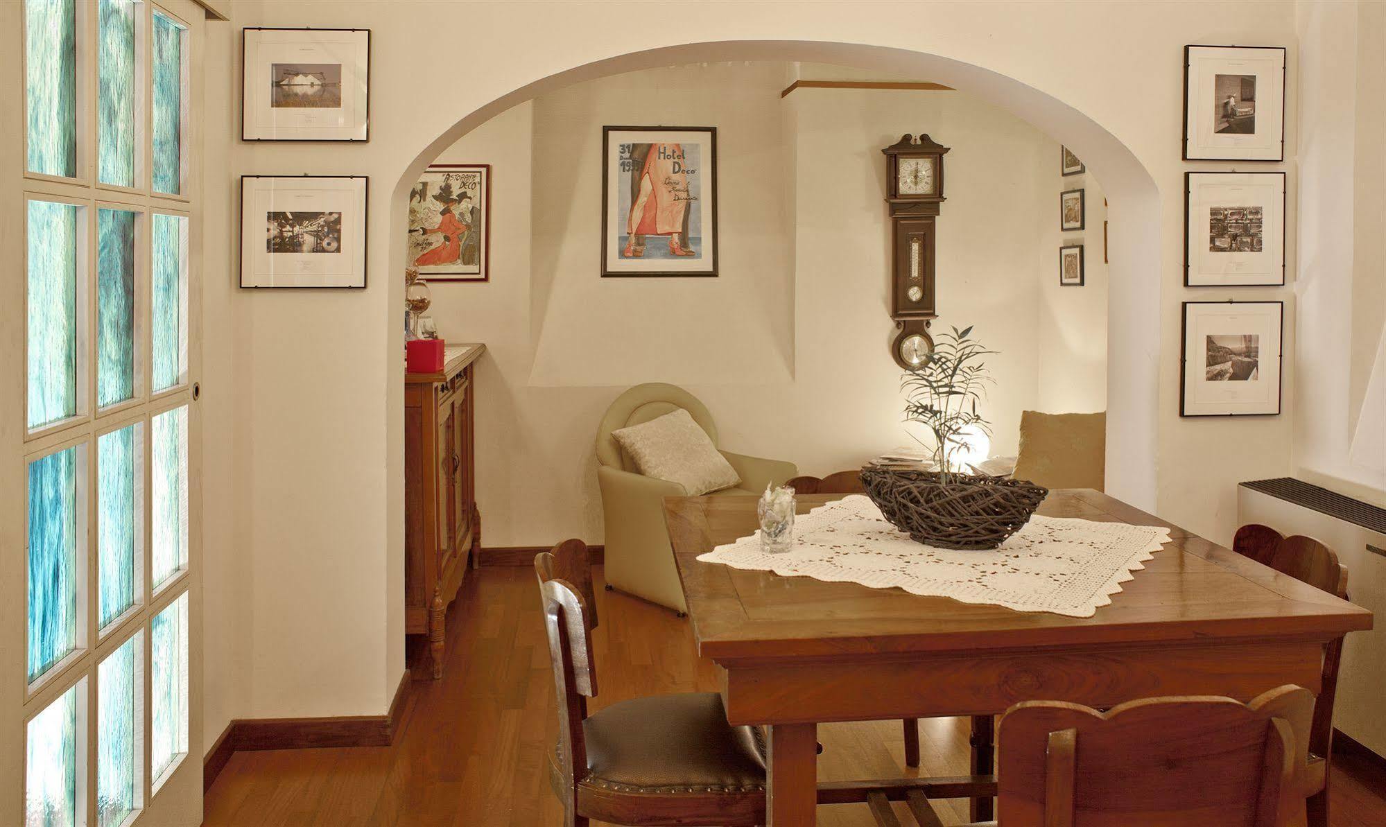 Deco Hotel Perugia Esterno foto